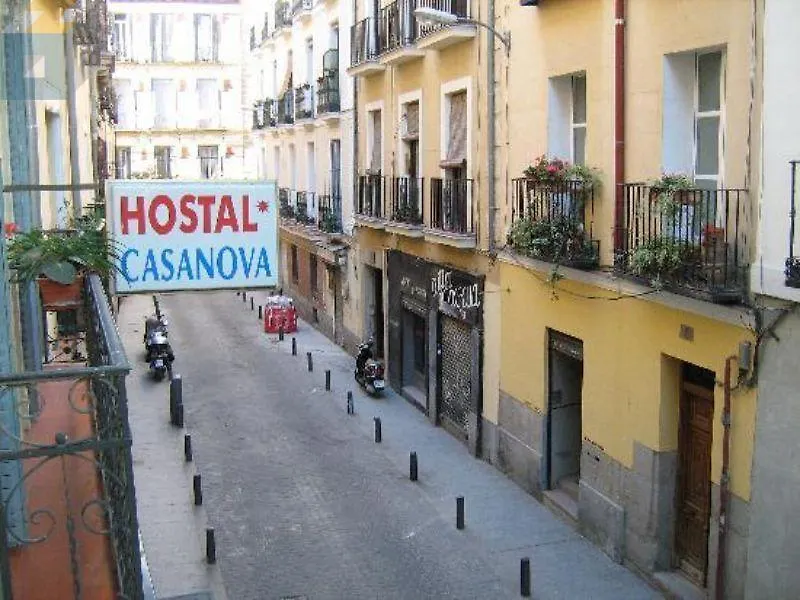 Hostal Casanova-1
